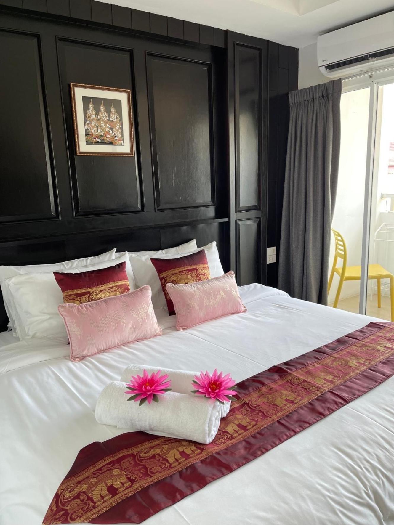 Tongrat Boutique Hotel Patong Extérieur photo